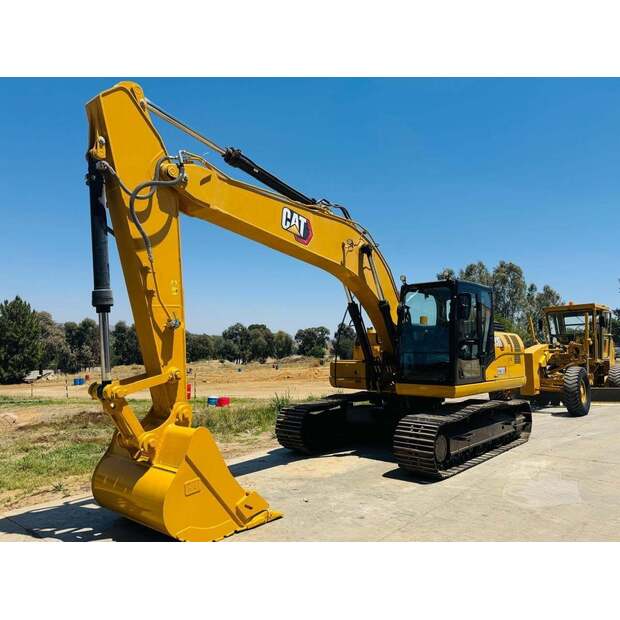 2024 Caterpillar 323D3-48101967