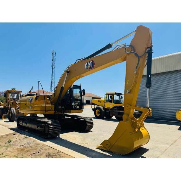 2024 Caterpillar 323D3-48101973