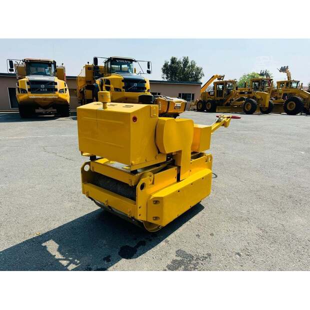 2005 VIBROMAX 1500-48102015