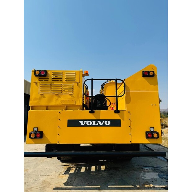 2014 Volvo A40F-48102055