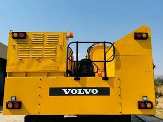 2014-volvo-a40f-1467135-48102055