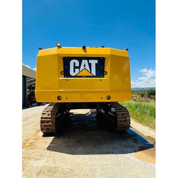2019 كاتربيلر 390FL-48102115
