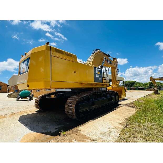 2019 كاتربيلر 390FL-48102116