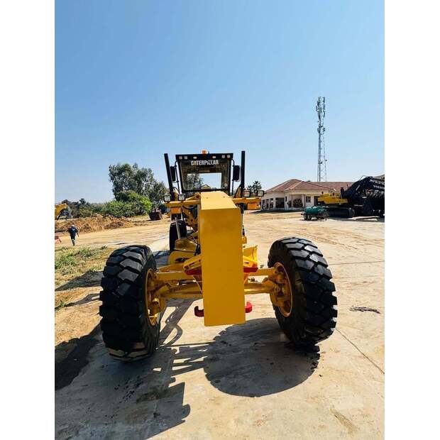 2013 Caterpillar 140K-48102370