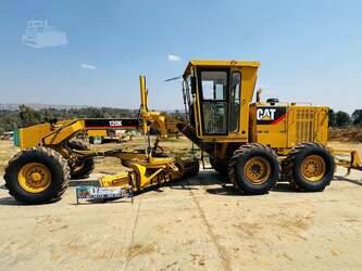 2010-caterpillar-120k-1467150-48102389