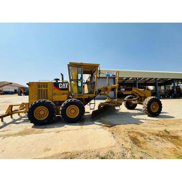 2010 Caterpillar 120K-48102393