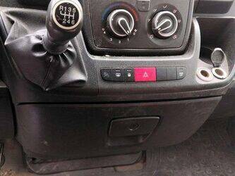 2015-citroen-jumper-1467160-48103829