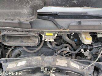 2015-citroen-jumper-1467160-48103837