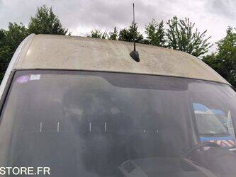 2017-mercedes-benz-sprinter-1467162-48103886