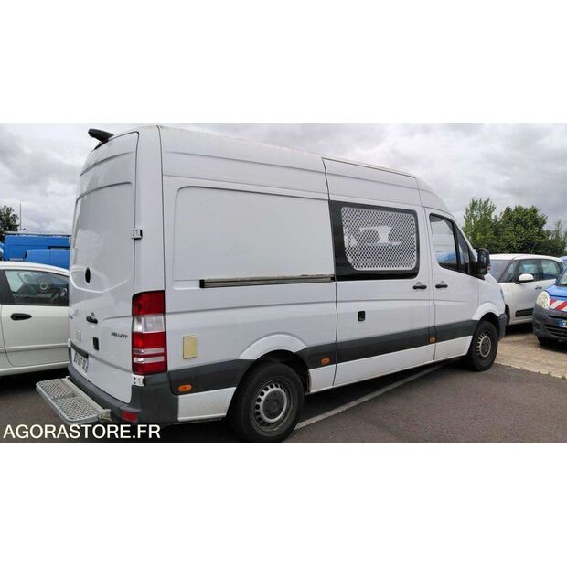 2017 Mercedes-Benz SPRINTER-48103901