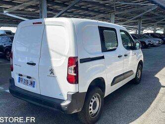 2020-peugeot-partner-1467166-48104043