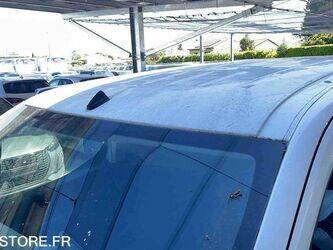 2020-peugeot-partner-1467166-48104050