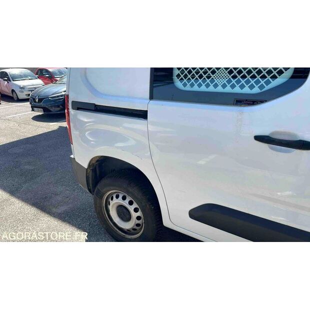 2020 Peugeot PARTNER-48104051