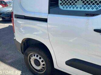 2020-peugeot-partner-1467166-48104051