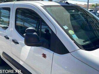 2020-peugeot-partner-1467166-48104059