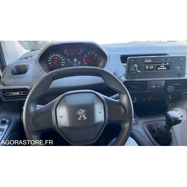 2020 Peugeot PARTNER-48104072