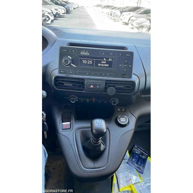 2020 Peugeot PARTNER-48104073