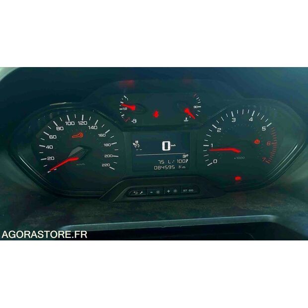 2020 Peugeot PARTNER-48104076