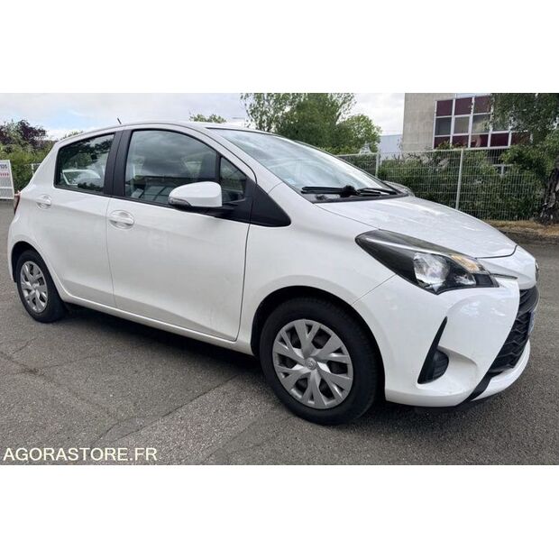2018 Toyota Yaris-48104181