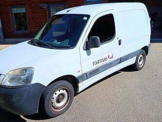 صورة ل عربات 2010 سيتروين BERLINGO للبيع في فرنسا