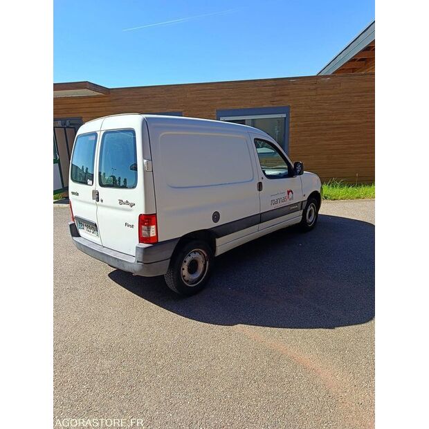 2010 سيتروين BERLINGO-48104266