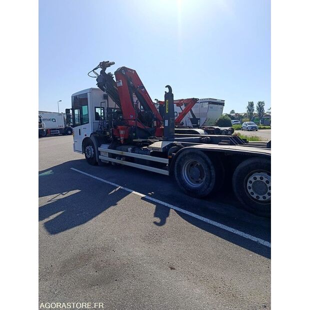 2010 Mercedes-Benz 2633-48104422