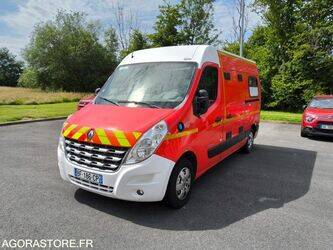 2010-renault-master-1466506-48104549