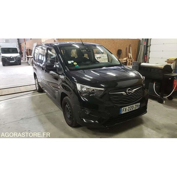 2021 Opel COMBO-48104600