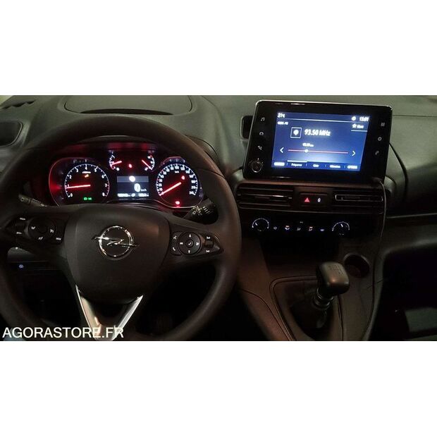 2021 Opel COMBO-48104618