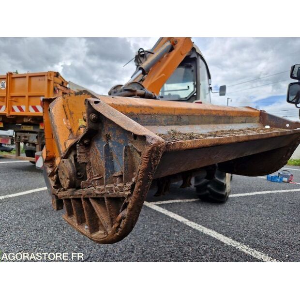 2009 CLAAS ERGOS 466-48104856