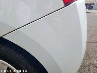 2013-renault-twingo-1466545-48104901