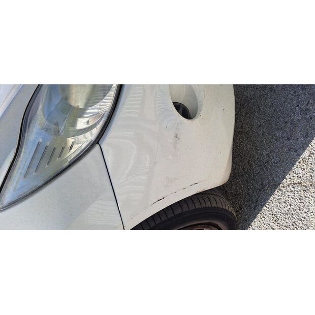 2011 Ford KA-48105115