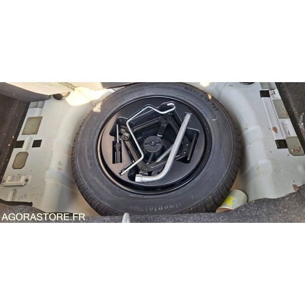 2011 Ford KA-48105127