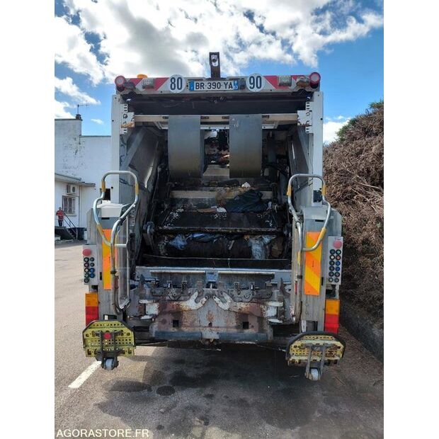 2011 MAN 26.290-48105164
