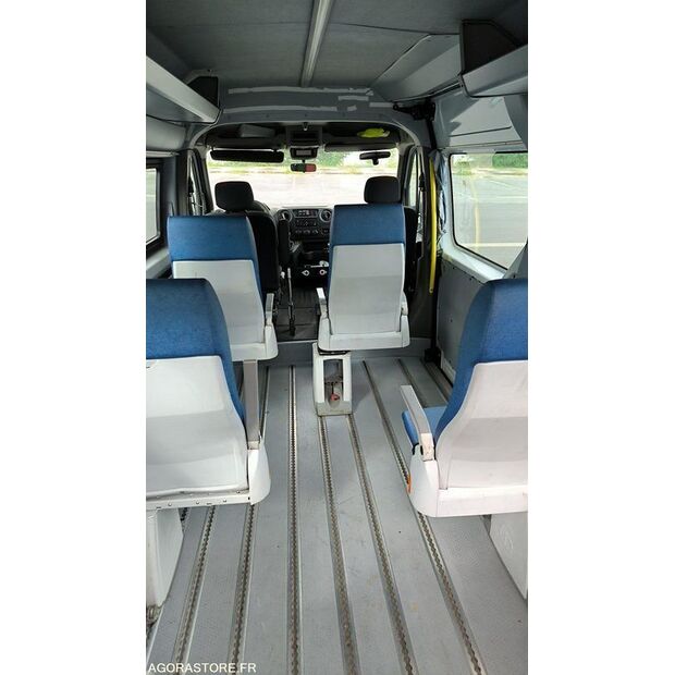 2011 Renault Master-48105268