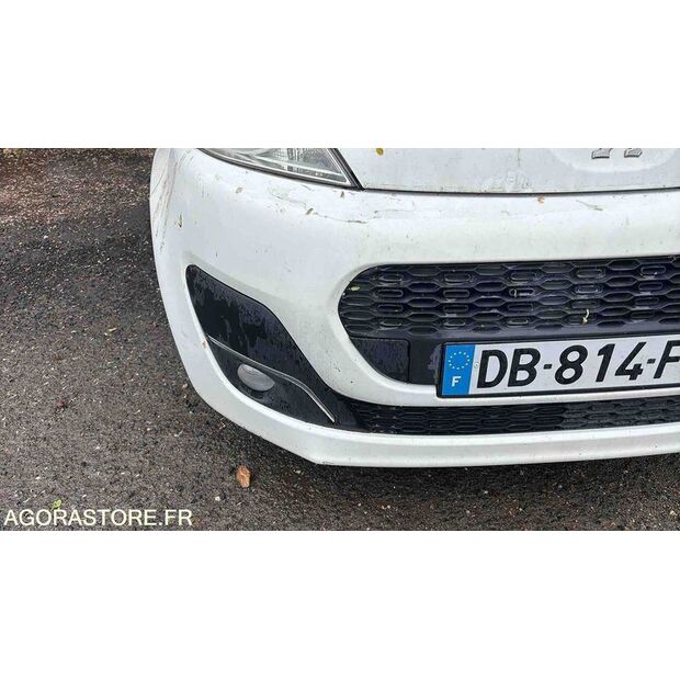 2013 Peugeot 107-48105413