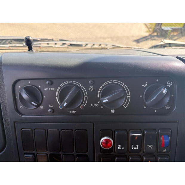2006 MAN TGA-48108460