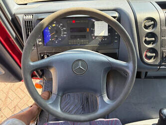 2003-mercedes-benz-atego-1429019-48108994