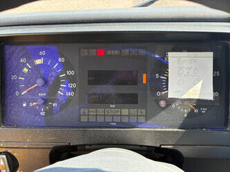 2003-mercedes-benz-atego-1429019-48109000
