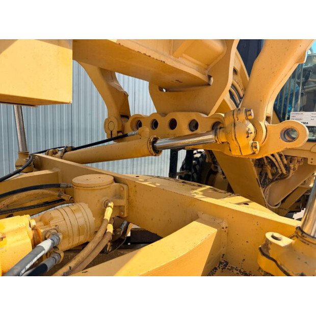 1997 Caterpillar 140H-48109408