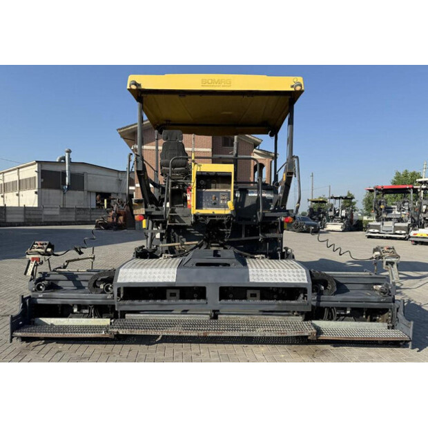 2010 BOMAG BF 600P-48111681
