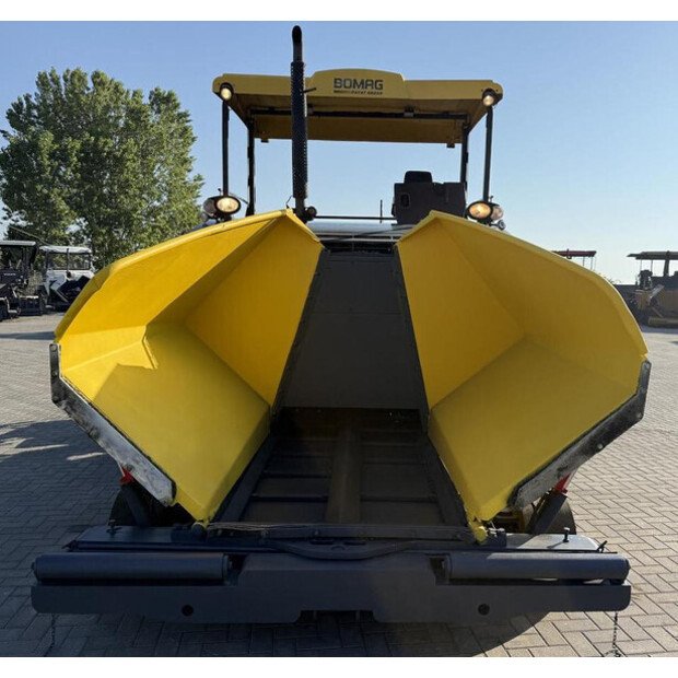 2010 BOMAG BF 600P-48111685