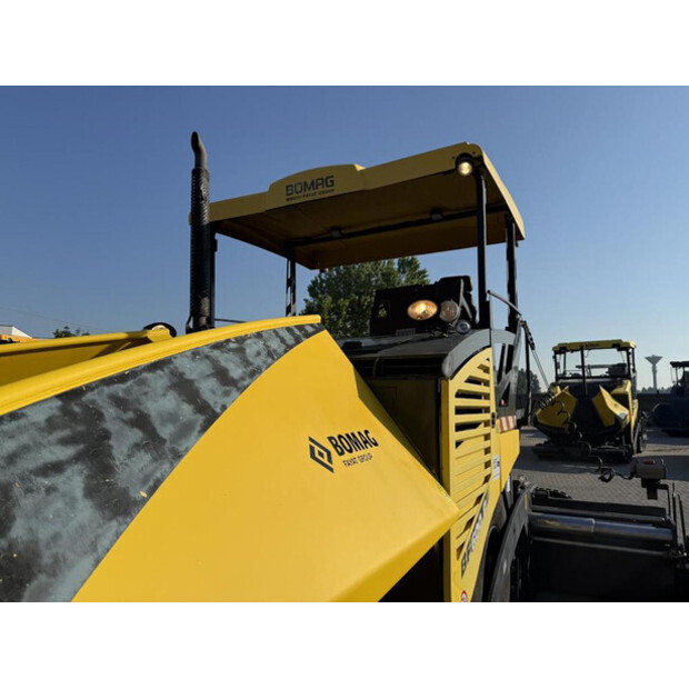2010 BOMAG BF 600P-48111686