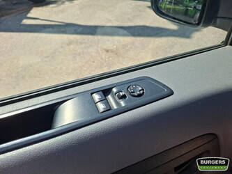 2020-peugeot-expert-1467222-48111728