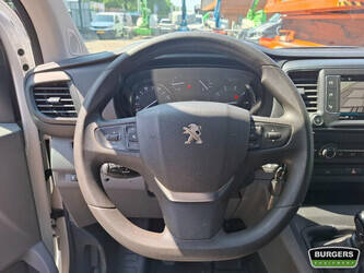 2020-peugeot-expert-1467222-48111730