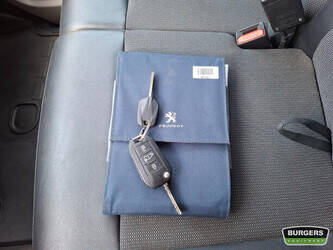 2020-peugeot-expert-1467222-48111742