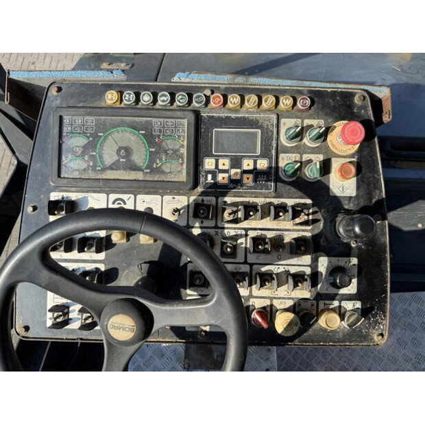 2010 BOMAG BF 600P-48111743