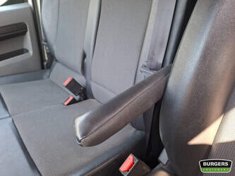 2020-peugeot-expert-1467222-48111744