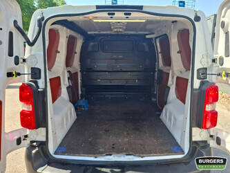 2020-peugeot-expert-1467222-48111746