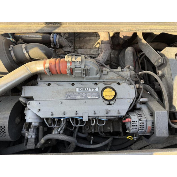2010 BOMAG BF 600P-48111753